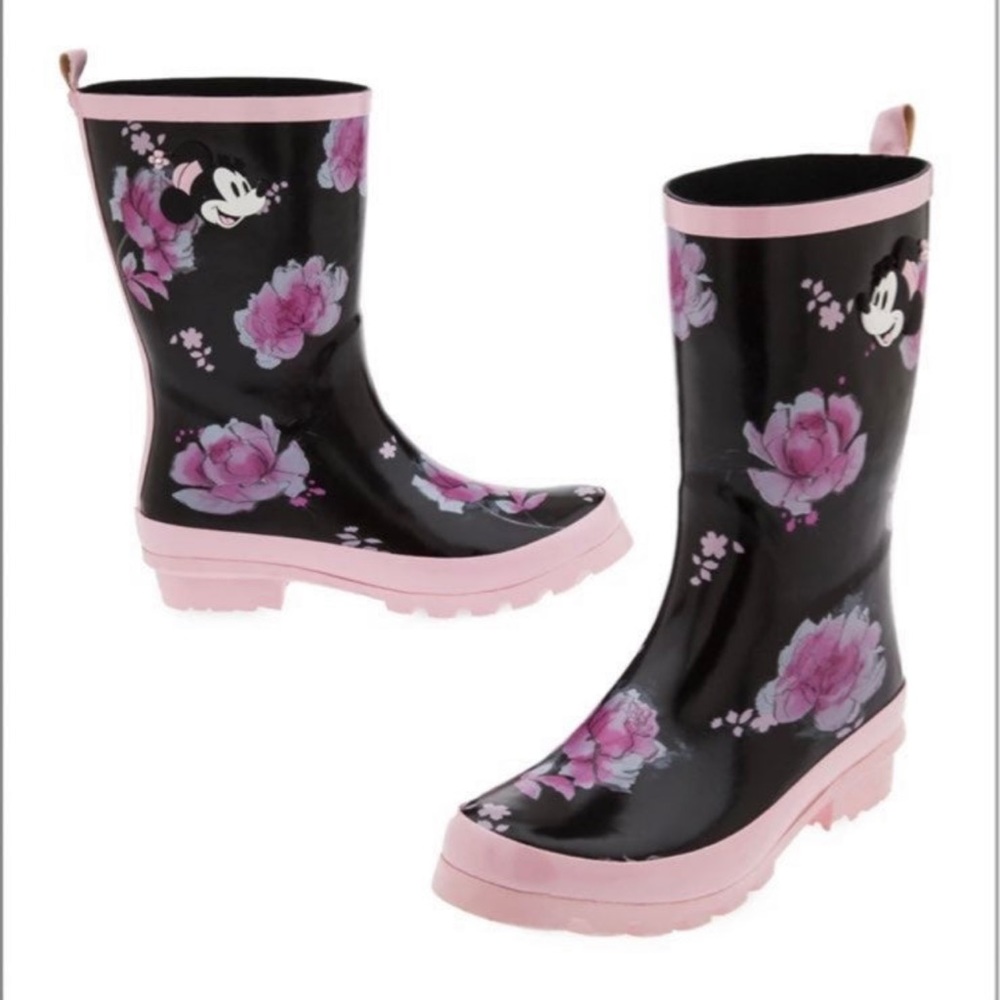 Disney Minnie rain boots size 6